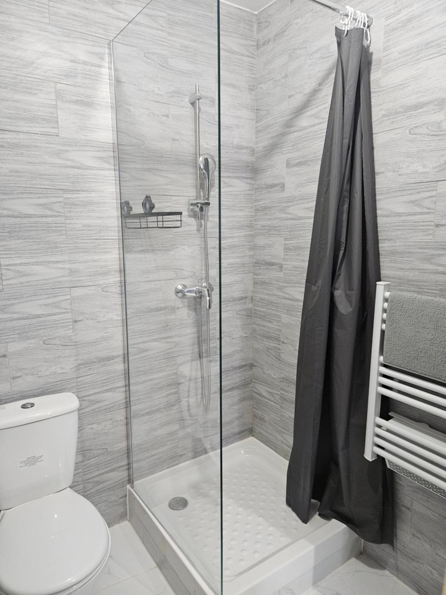 T2 Moderne, Calme Et Entierement Renove. Apartment Beziers Exterior photo